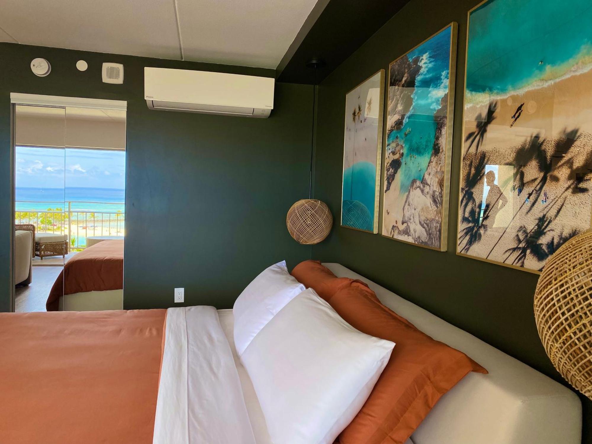 Panoramic Oceanview Resort - Full Kitchen In Each Room, 2 Swimming Pools, Onsite Restaurants, Fireworks Every Friday 檀香山 外观 照片