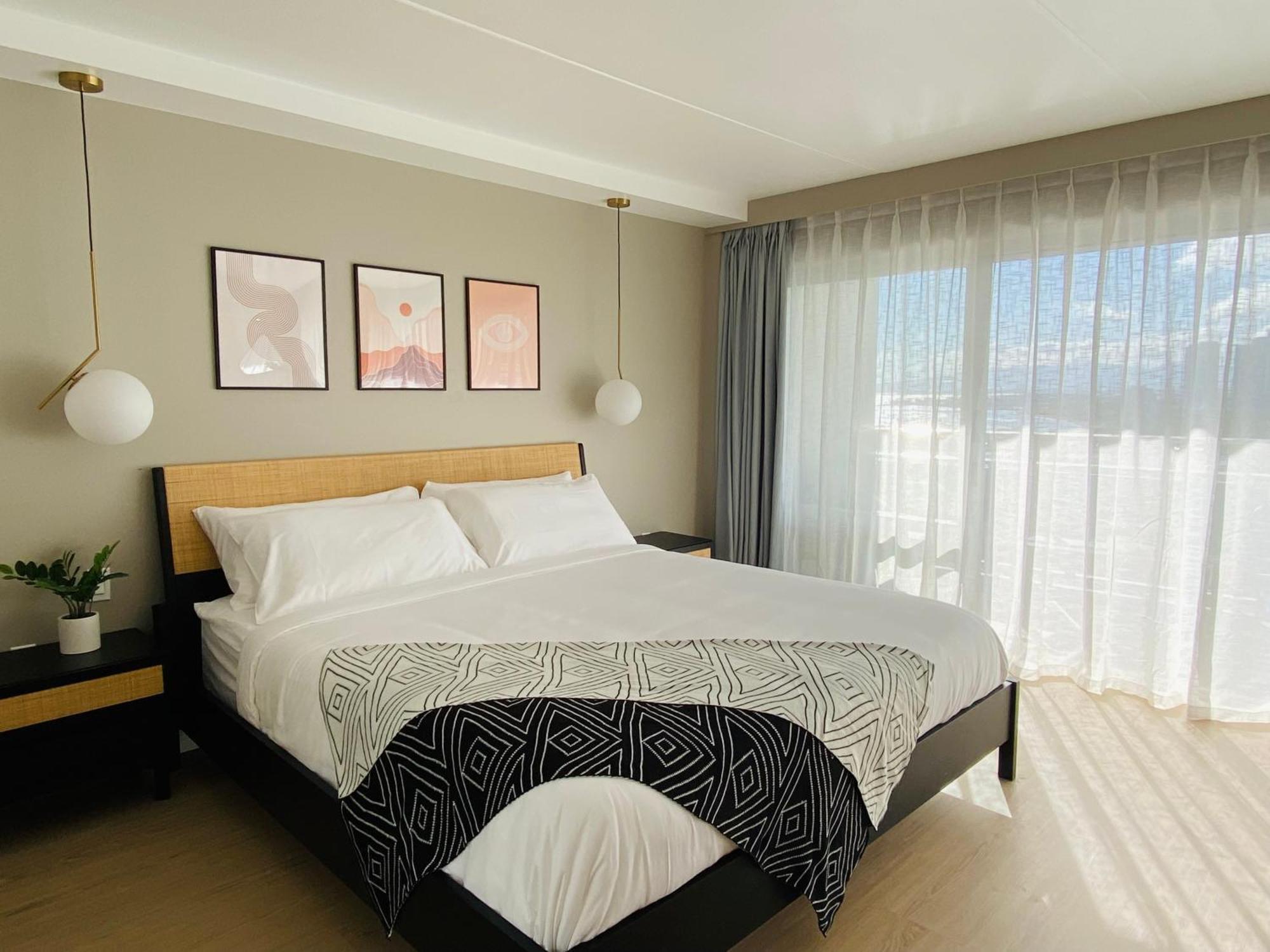 Panoramic Oceanview Resort - Full Kitchen In Each Room, 2 Swimming Pools, Onsite Restaurants, Fireworks Every Friday 檀香山 外观 照片