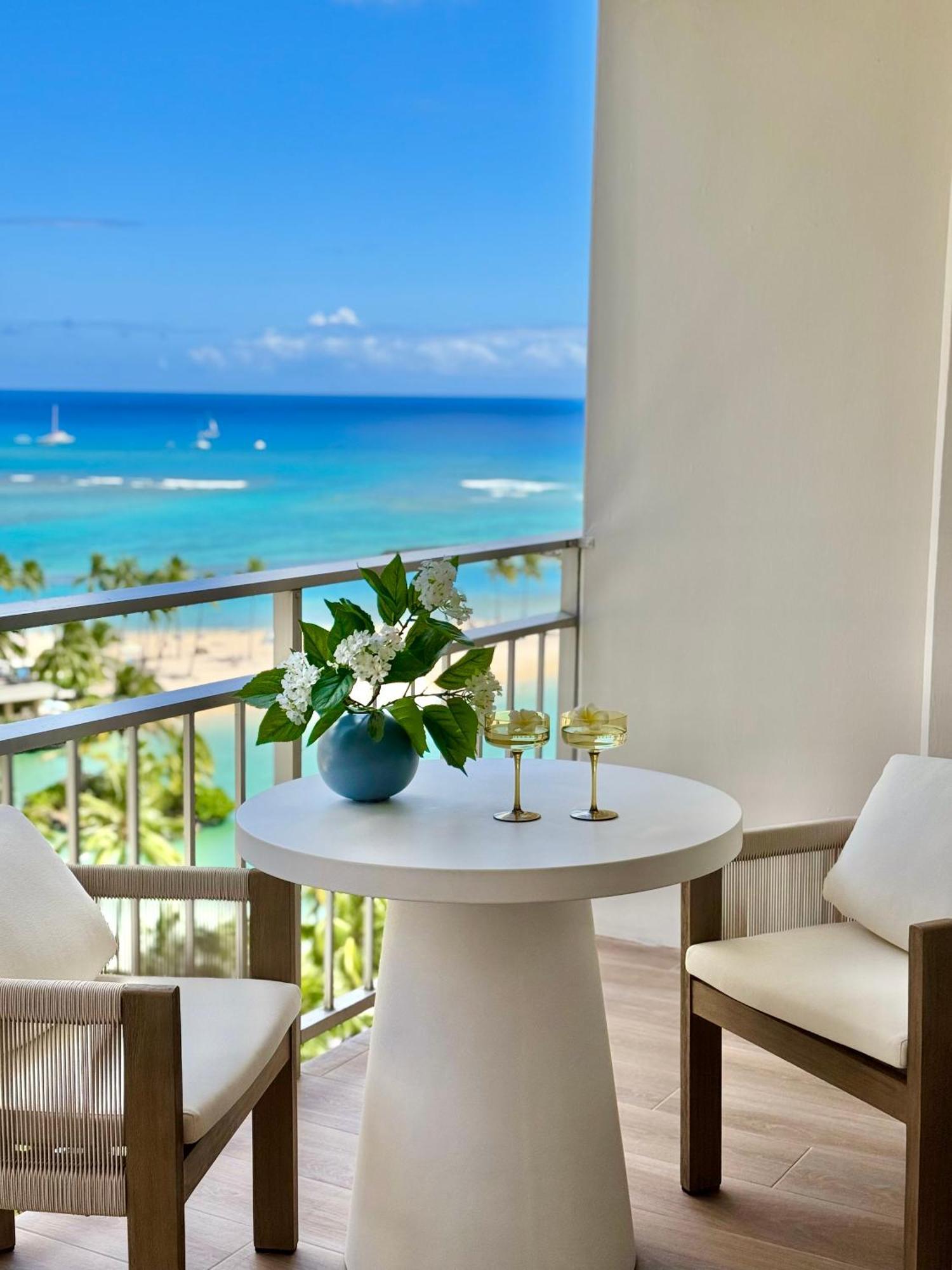 Panoramic Oceanview Resort - Full Kitchen In Each Room, 2 Swimming Pools, Onsite Restaurants, Fireworks Every Friday 檀香山 外观 照片