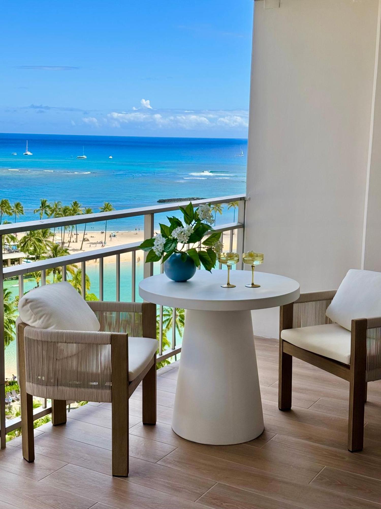Panoramic Oceanview Resort - Full Kitchen In Each Room, 2 Swimming Pools, Onsite Restaurants, Fireworks Every Friday 檀香山 外观 照片
